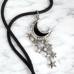 5 For $25💫Silver and Black Crescent Moon Pendant